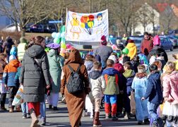 Rosenmontag In Jena Farbe Und Frohsinn Erlebte Winzerla 28